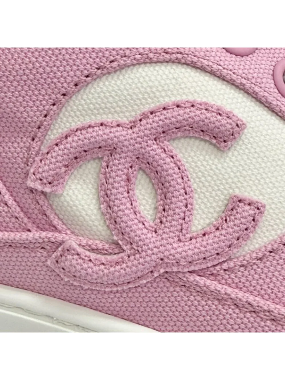 Chanel Canvas Leather CC Logo Bicolor Sneakers Pink White